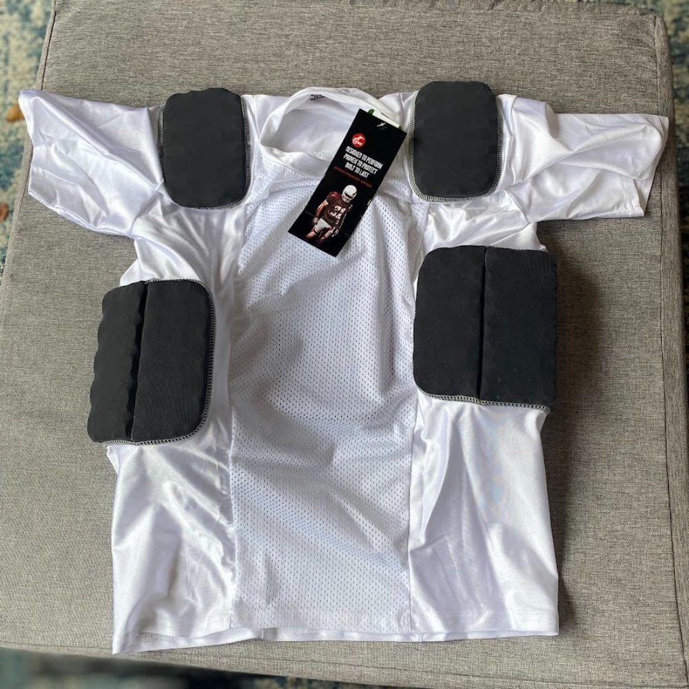 Cramer Adult Lightning 5-Pad Shirt, Size: Medium